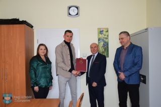 Umowa na przebudowę ul. Sportowej i ul. Wolskiej oraz budowę placu targowego (etap II)